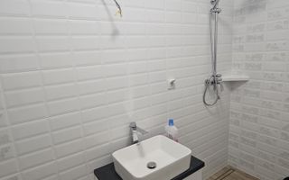 Apartament cu 2 camere, 55mp, Zona Ultracentral - Poză 6