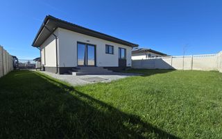 De vanzare / 3 Camere / 120m bulevard / Berceni/Vidra - Poză 1