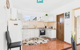 Casă cu 3 camere și teren generos, Pâncota - Poză 3