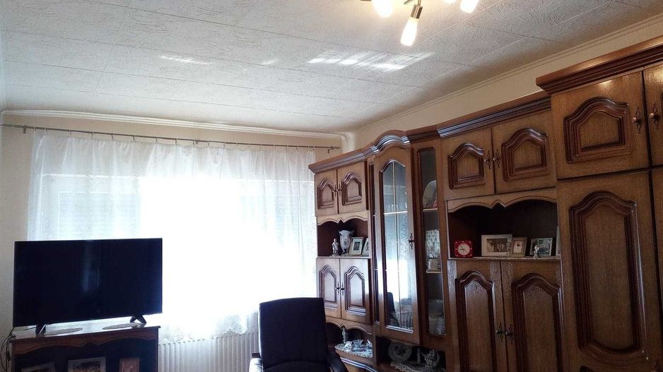 Vand Apartament cu 2 camere,zona Spitalul Nou Judetean I. - Poză 2