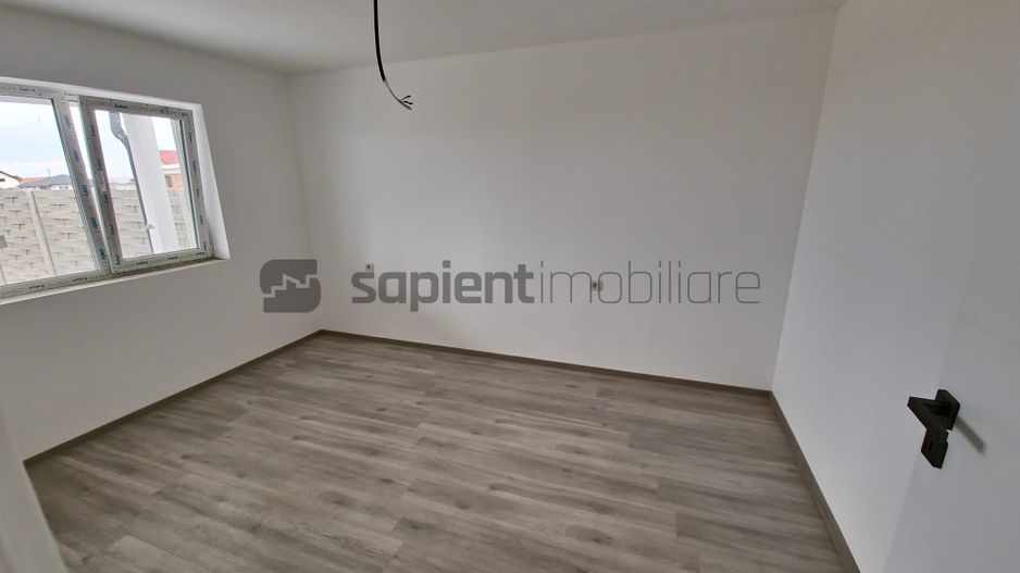 Casa Tip Duplex Nojorid - Poză 4