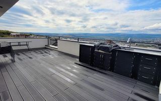 Casa de inchiriata cu Jacuzzi, zona Voronet - Poză 2