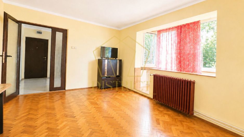 Apartament decomandat cu 3 camere I Cetatii - Poză 2