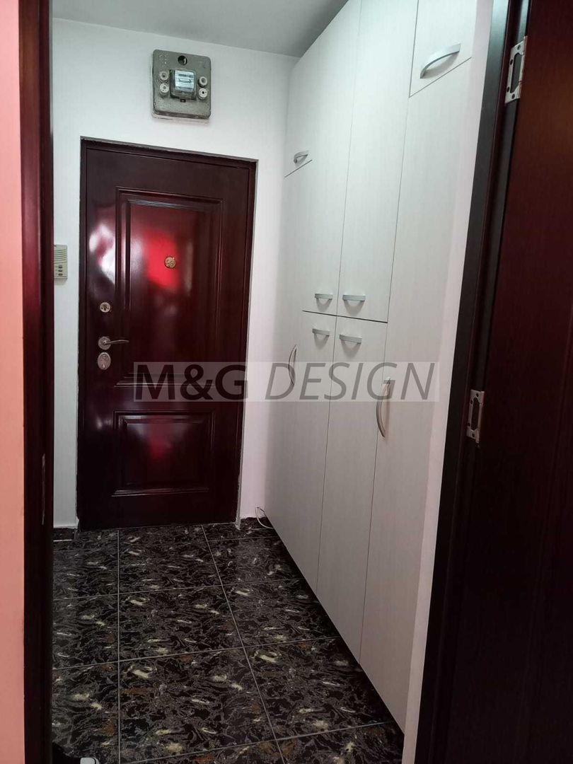 Inchiriez apartament cu o camera pe Take Ionescu  (langa Medicina ) - Poză 3