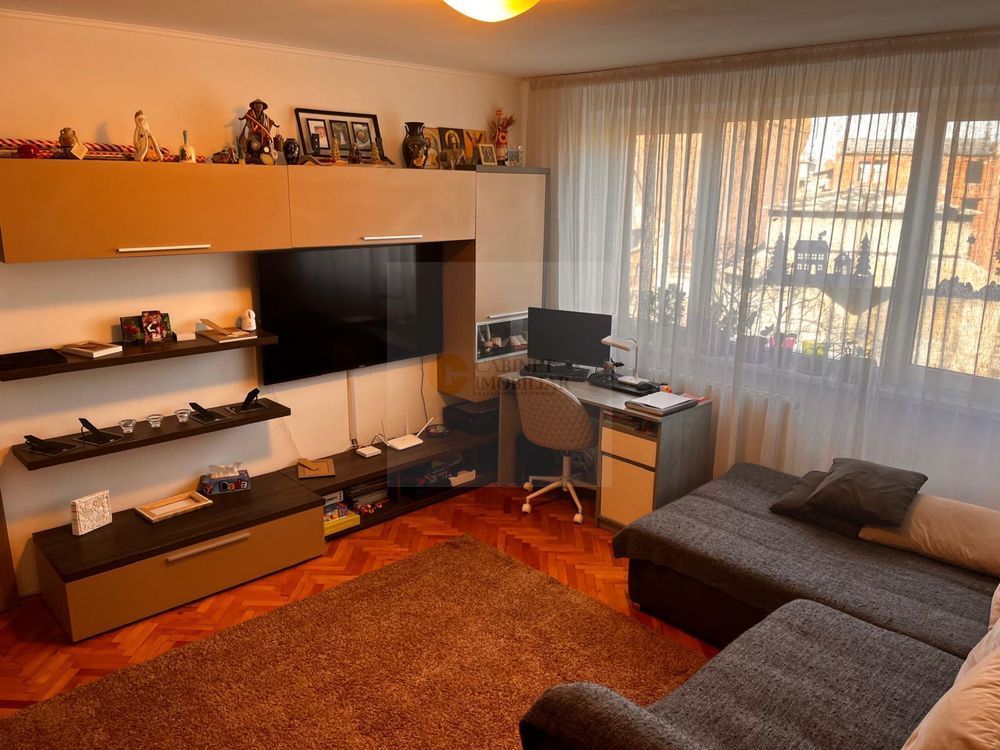 3 Camere | Semidecomandat | Etaj Intermediar | Obor - Poză 1