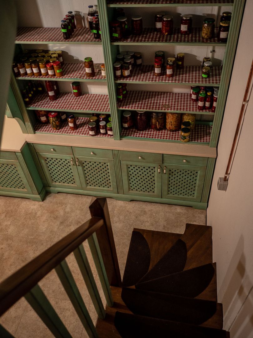 In vacanta, ACASA, zi de zi - crama, bucatarie de vara, ciubar - Poză 20