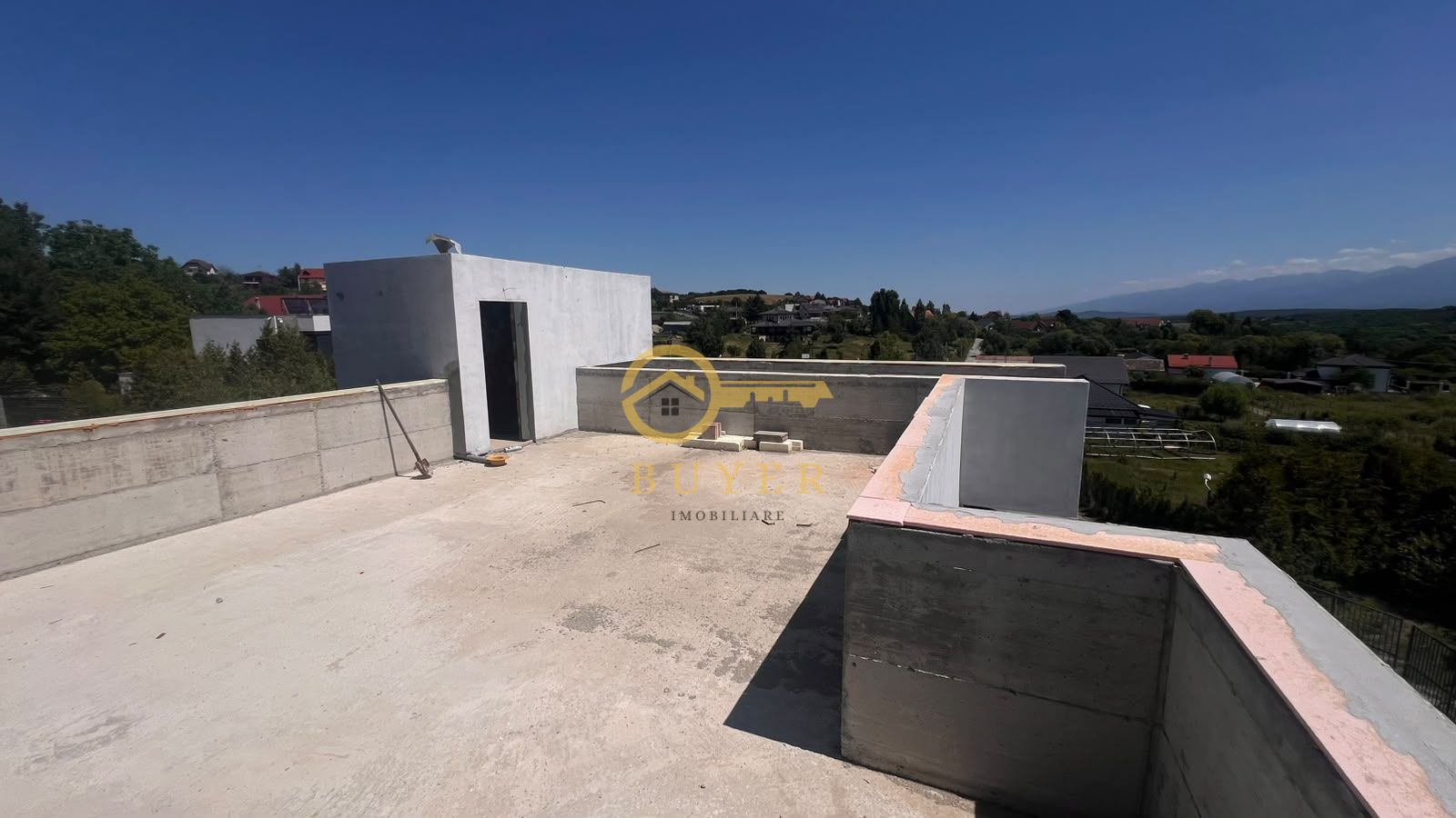 Piscină panoramică- Cetatea Cisnădioara - Munții Cindrel, Vila Premium - Poză 3