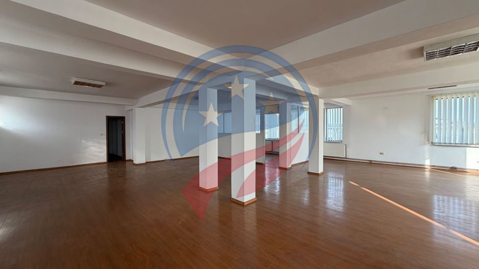 SPATIU BIROURI , COMERCIAL, CLINICA 700MP CU PARCARE - Poză 1