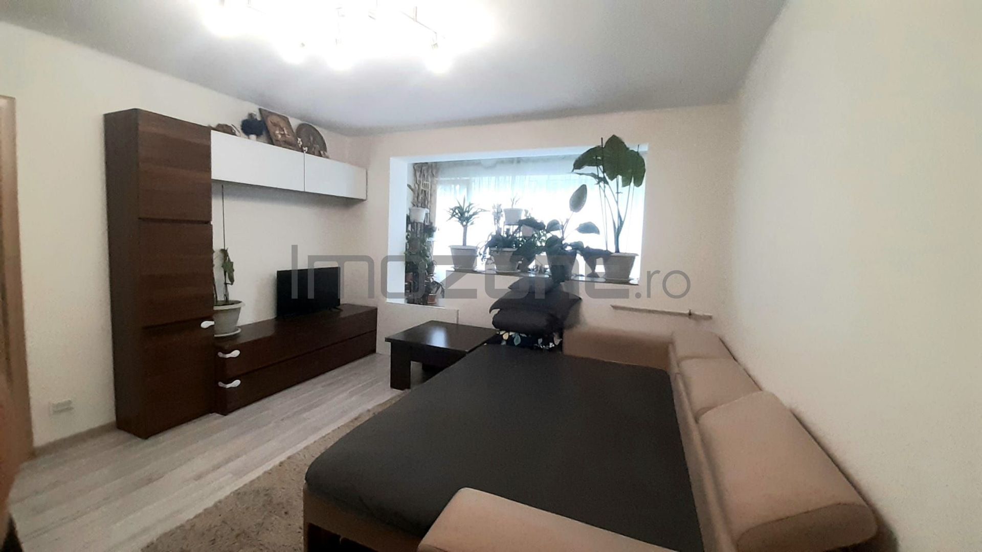 2 Camere,  etaj 4 din 10, decomandat, balcon, Metrou Tudor Vladimirescu - Poză 1