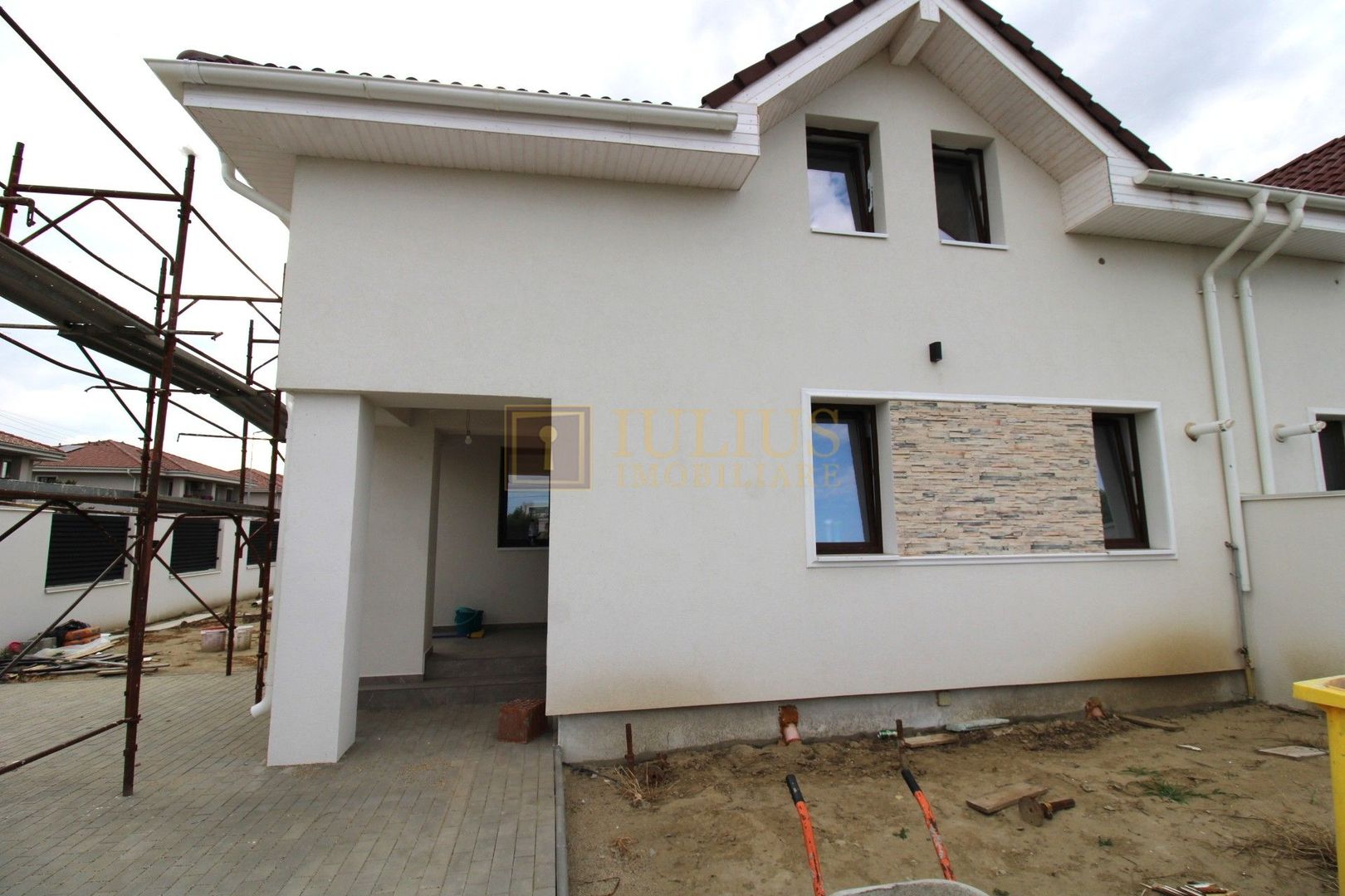 Duplex nou – prima închiriere, pet friendly | Dumbrăvița - Poză 1