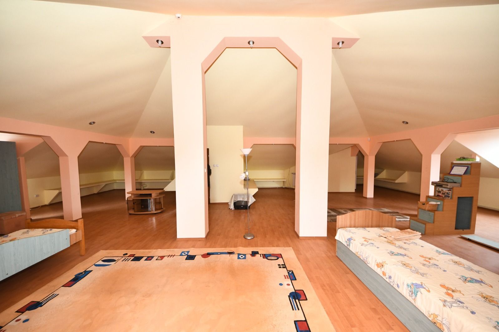 Vila spatioasa, constructie solida, zona micro 17 – Galati - Poză 54