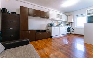 Apartament cu 2 camere Pârneava - Poză 4