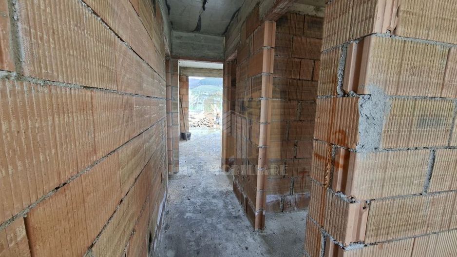 Casa individuala dispusa pe parter Sanpetru Brasov zona Lempes - Poză 18