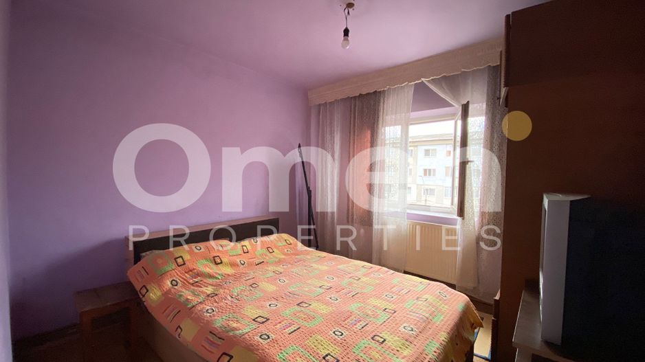 Apartament cu 3 camere, decomandat, etaj intermediar, zona Farmacia Somesan - Poză 4