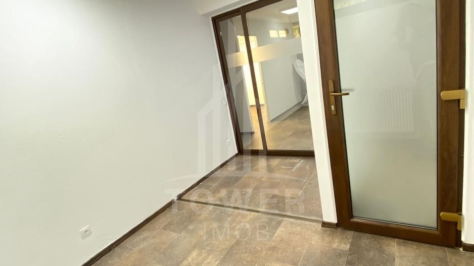 Spațiu comercial central - Poză 9