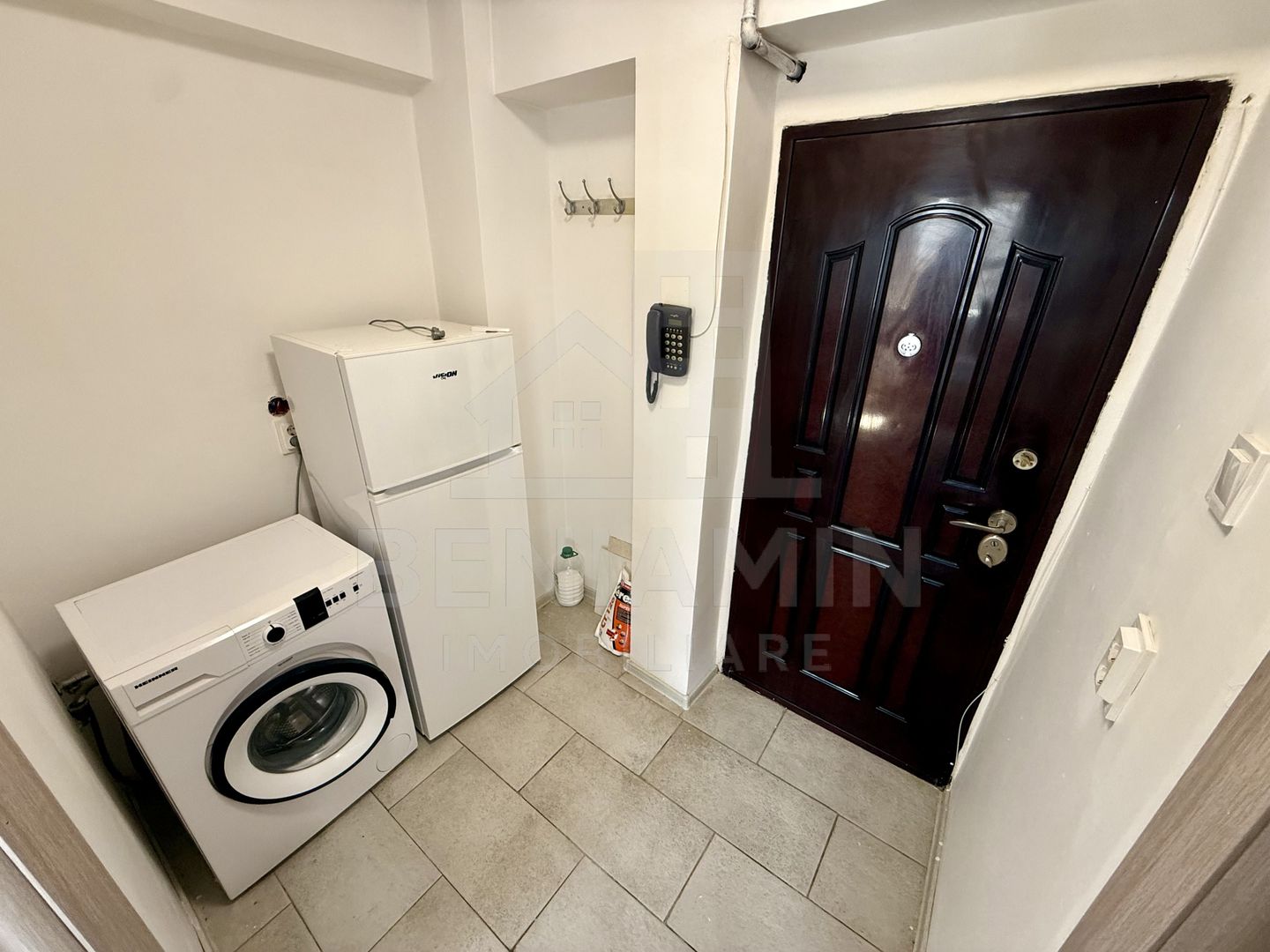 Garsoniera decomandata - centrala proprie - 35mp - Ramada - Poză 4