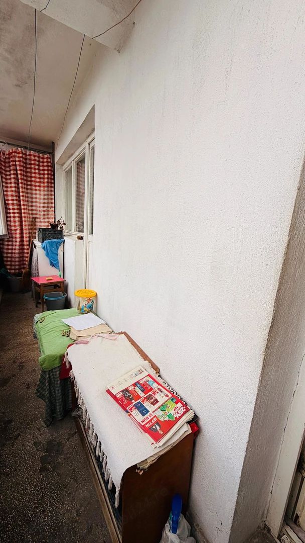 Apartament 2 camere, decomandat, etaj 3/10 Mazepa - Poză 6