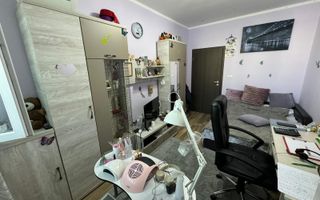 Apartament complet mobilat cu 3 camere în Giroc - 135,000 € - Poză 11