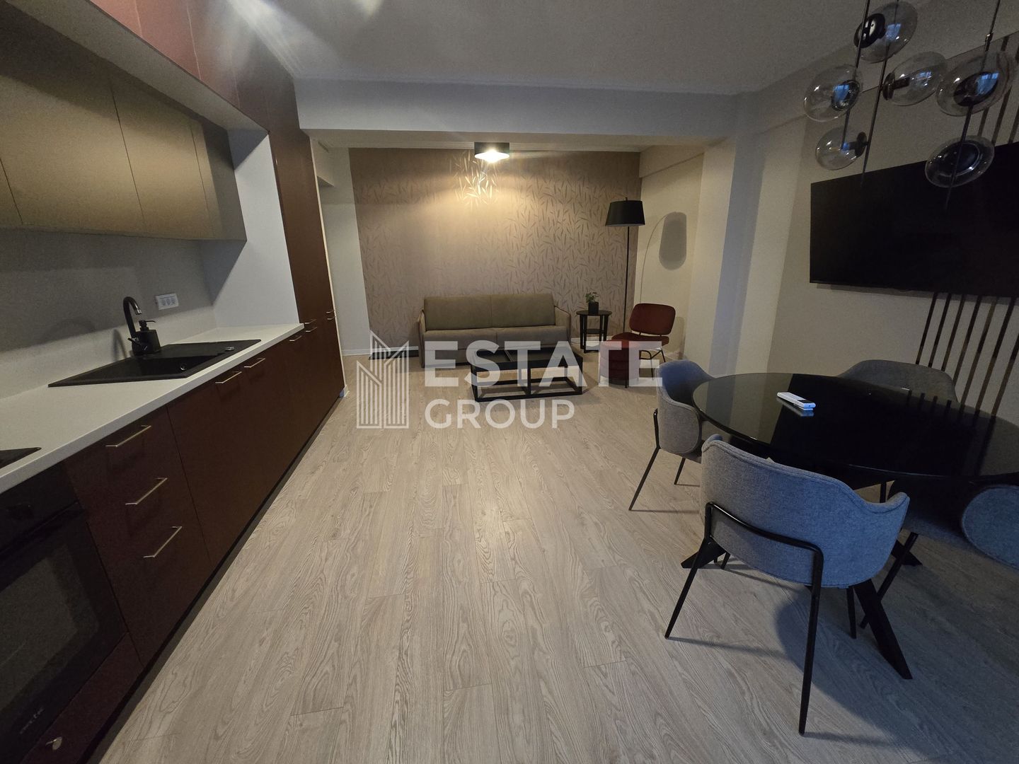 Apartament cu 2 camere in Dumbravita - Poză 2
