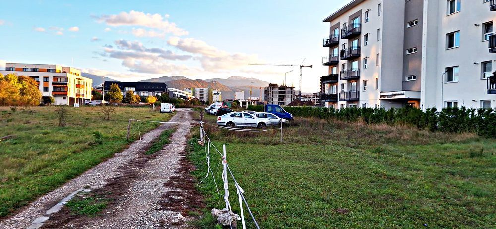 Tractoru, str. Nicolae Labis, teren 2000mp, 110 euro/mp - Poză 3