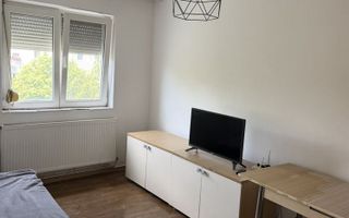 BRASADAS vinde garsoniera la etajul 4/4 in Micro 14. - Poză 4
