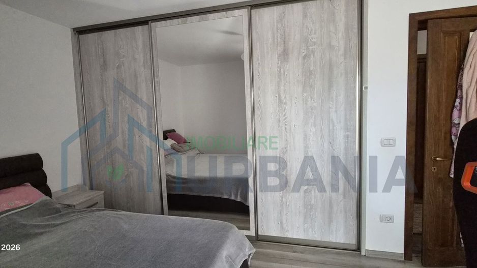 Duplex modern de vânzare, 3 camere, complet mobilat și utilat, cu 3 locuri de parcare – Valea Adâncă (Strada Cornești) - Poză 8