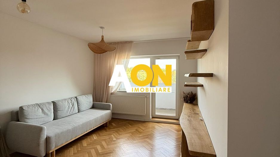 Apartament ultrafinisat, mobilat și utilat – vedere Cetatea Alba Iulia - Poză 3