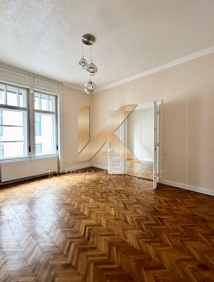 Spațiu de birou 5 camere, 162 mp, parcare. Zona Centrală ! - Poză 1