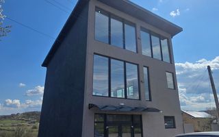 Spatiu 240mp Showroom / Magazin Industrial / Piese etc - Poză 10