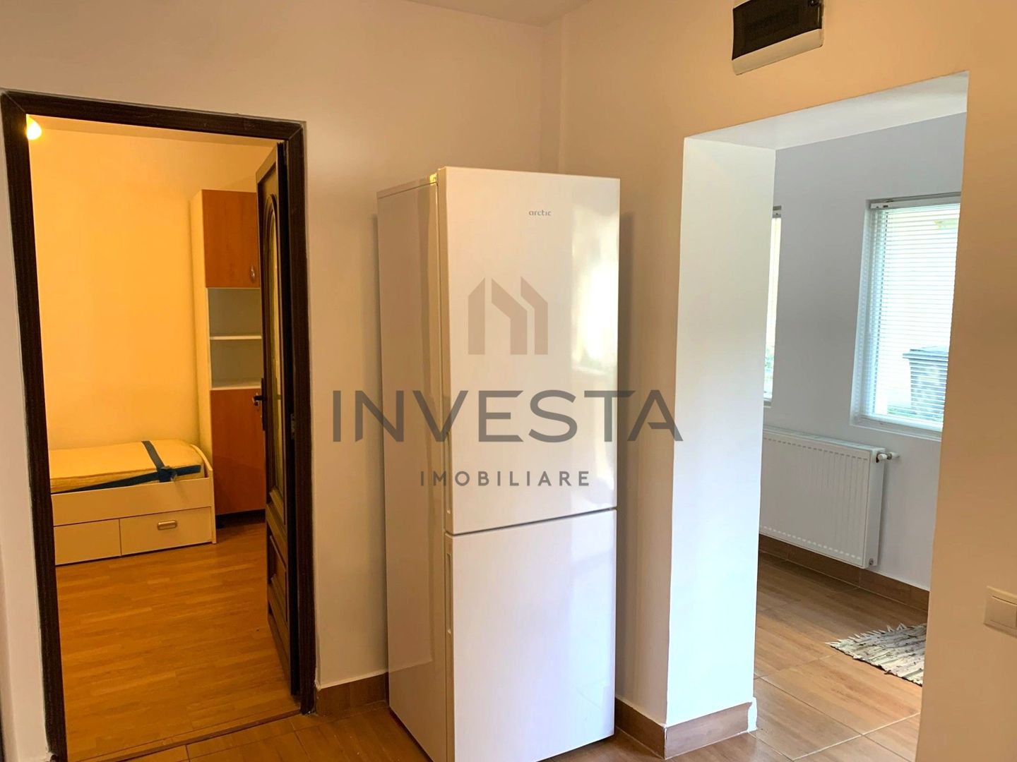 Apartament cu 2 camere decomandate si pod mansardabil, zona Ploiesti! - Poză 3