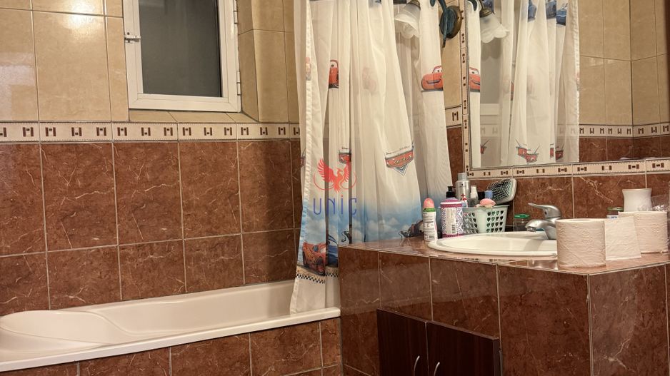 Apartament  3 camere decomandate - Poză 6