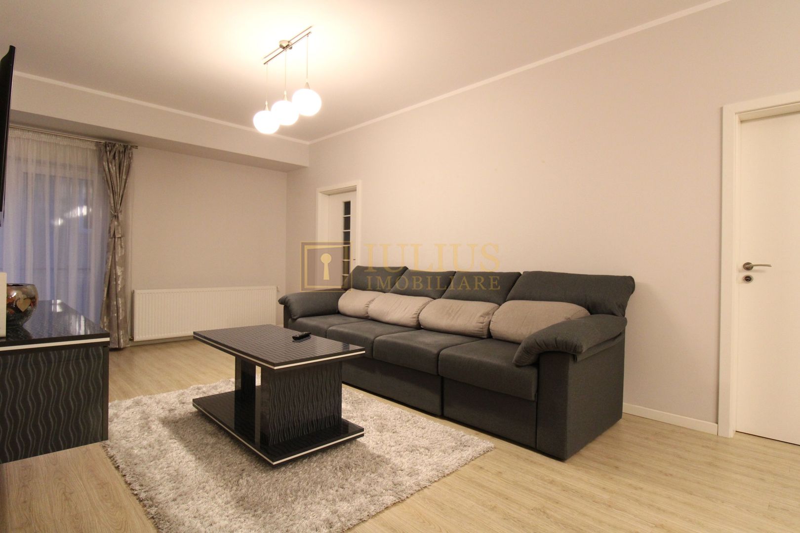 Spatios, mobilat modern, centrala proprie, zona Girocului/Esso. - Poză 2