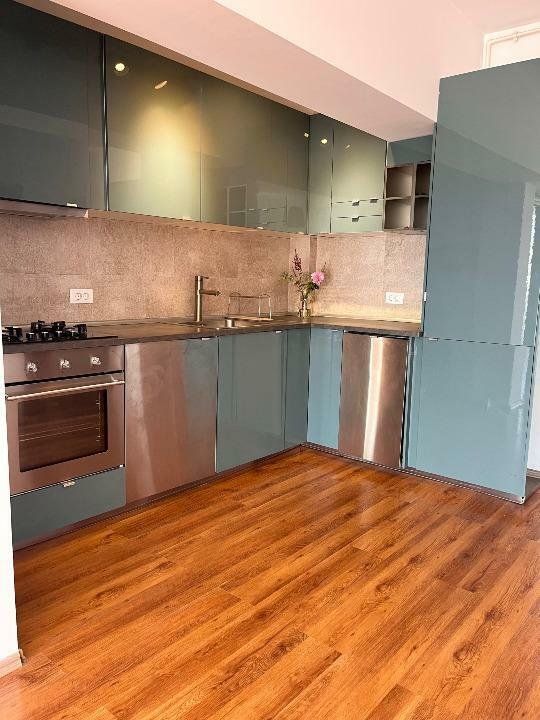APARTAMENT SPATIOS SI LUMINOS ZONA STEFAN CEL MARE - Poză 5
