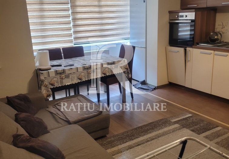 De inchiriat | Apartament cu 3 camere | Cantemir - Poză 2