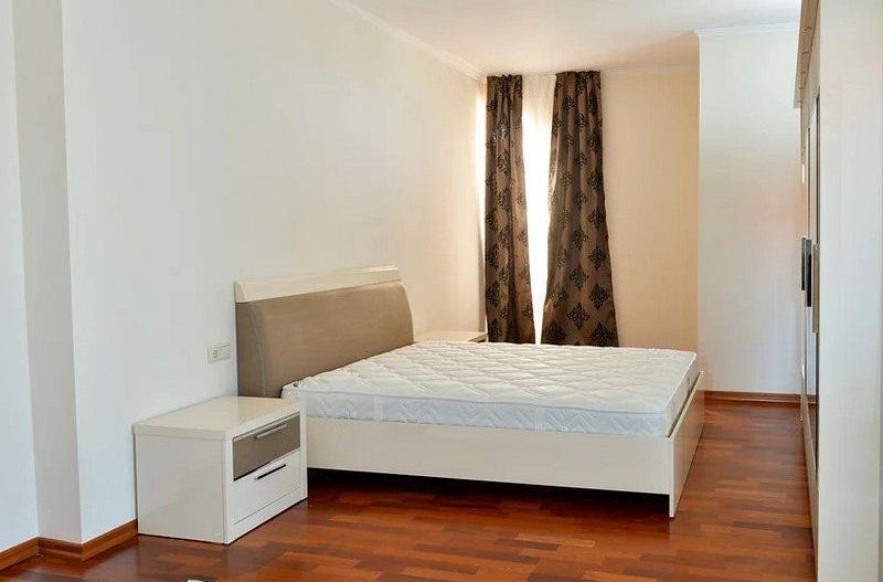 Villa for rent | 10 rooms | Pipera - Poză 8
