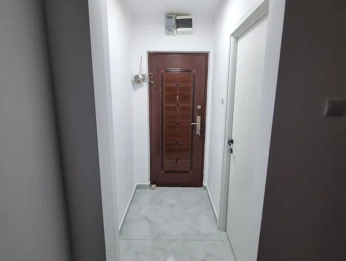 Apartament 2 cam Berceni-Giurgiului RENOVAT COMPLET - Poză 5