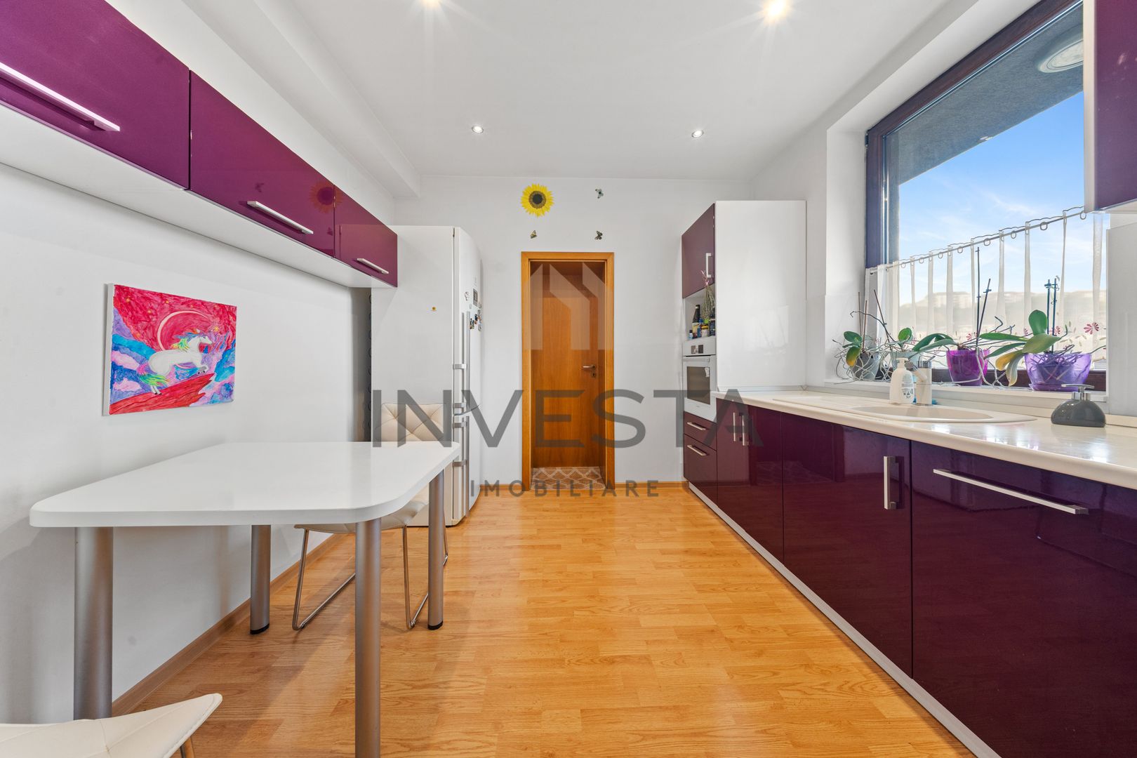 Casa eficienta energetic, cu garaj si 3 locuri de parcare | Faget - Poză 4