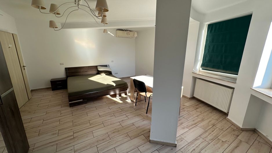 Apartment 4 camere Piata Unirii aproape de Medicina - Poză 14