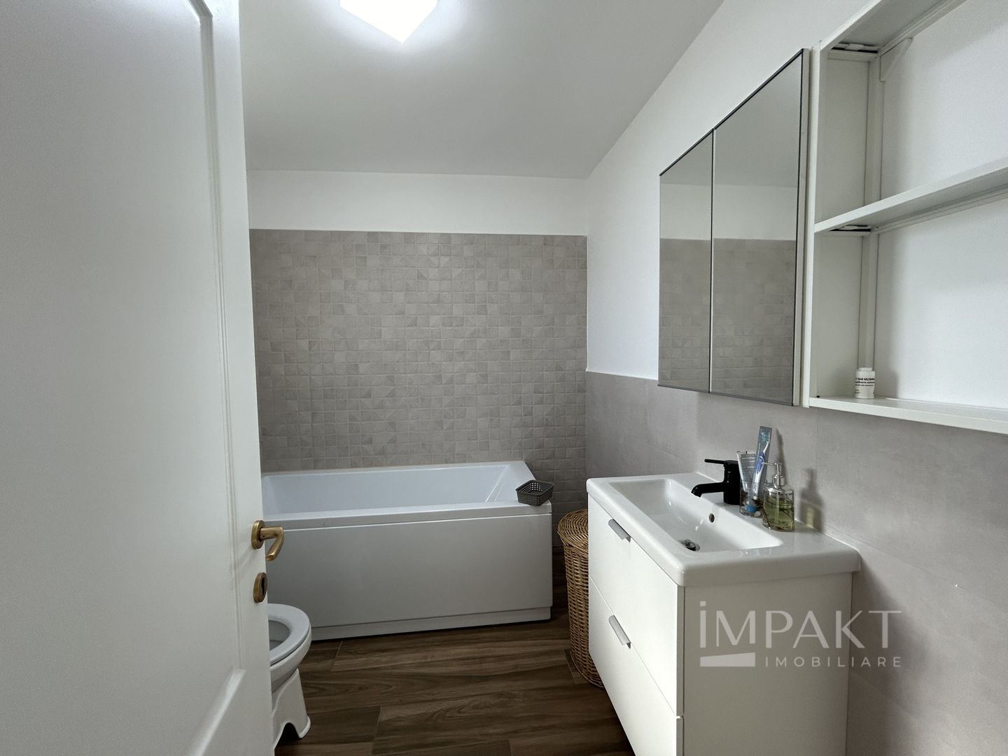 Inchiriere unitate dintr-o casa cuplata, cartier Borhanci! - Poză 8