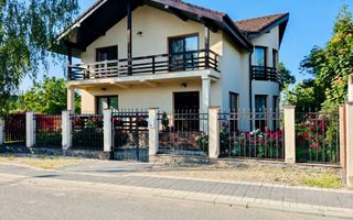 Casa În Sanpetru De Vânzare - Poză 1