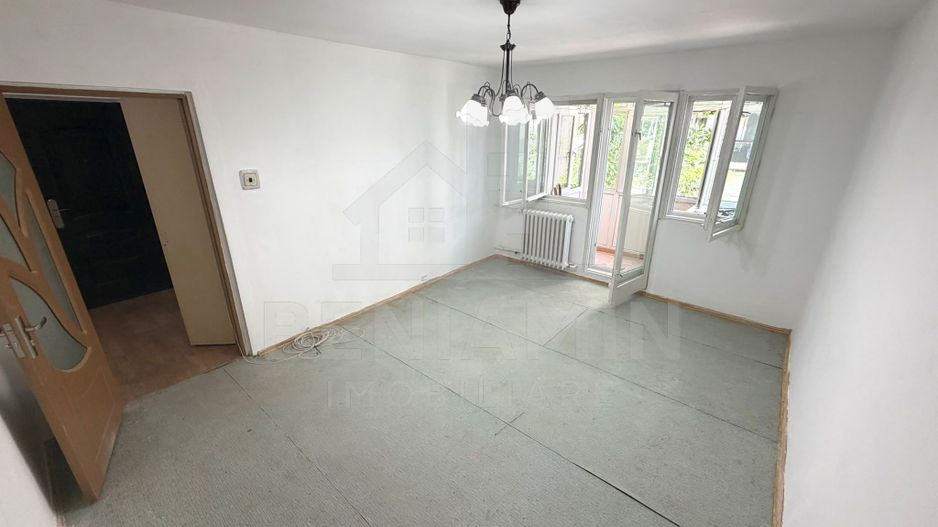 Apartament 2 camere etaj 1 cu teava de gaze 41mp Craiovita - Poză 1