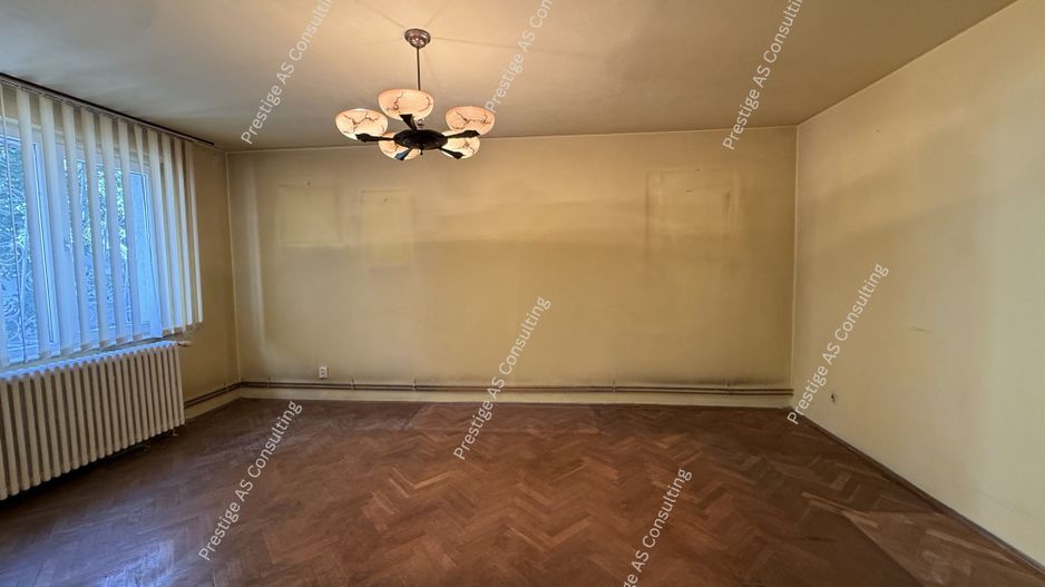 Apartament 4 camere, parter inalt zona Punctele Cardinale - Central - Poză 15