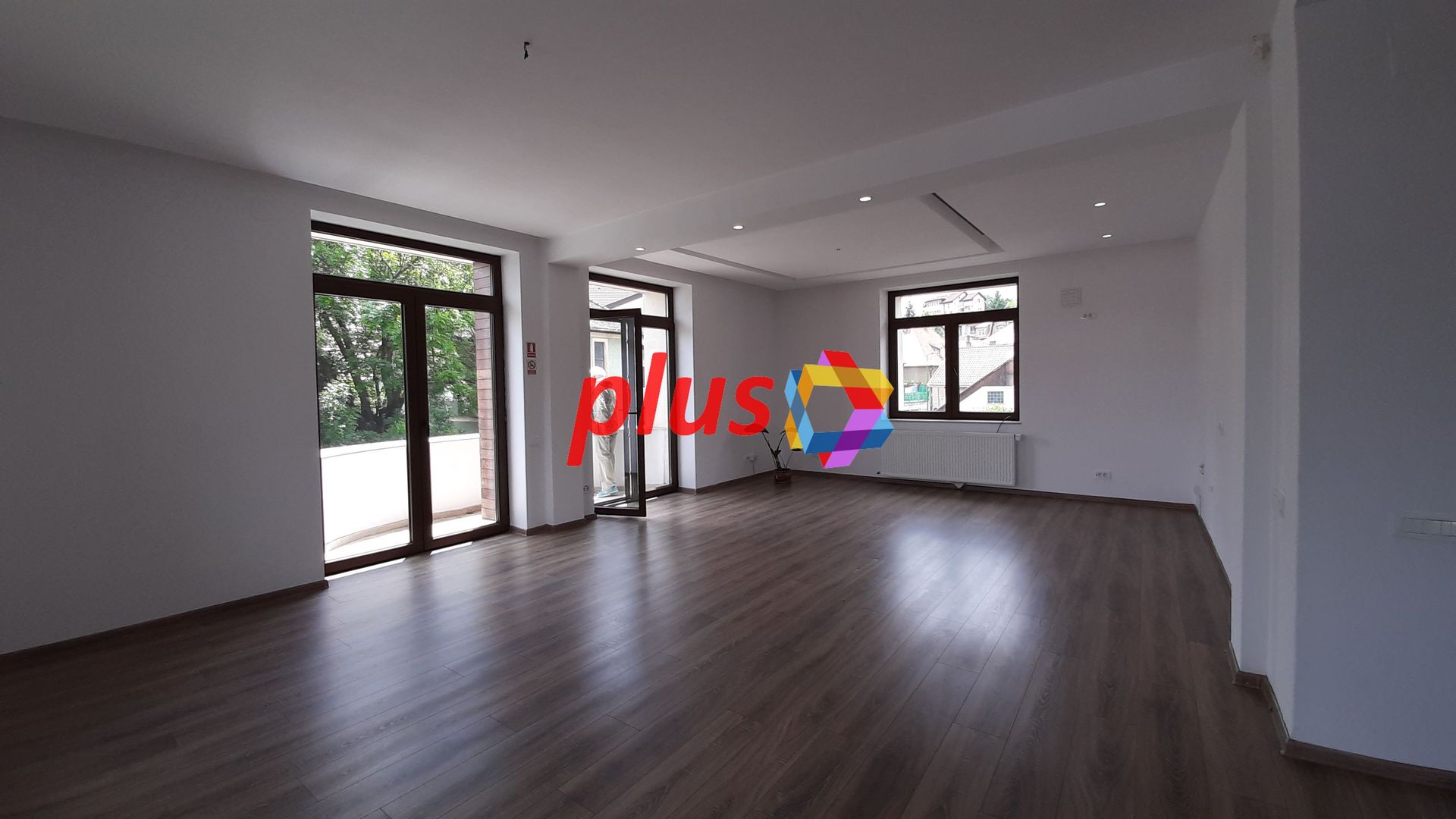 Spatiu de birouri deosebit - 160 mp - Poză 4