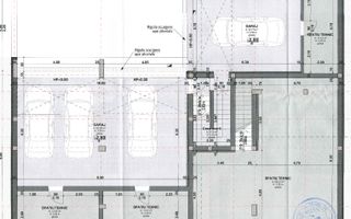Spatiu comercial pretabil pentru clinica!  6 parcari incluse ! - Schiță 5
