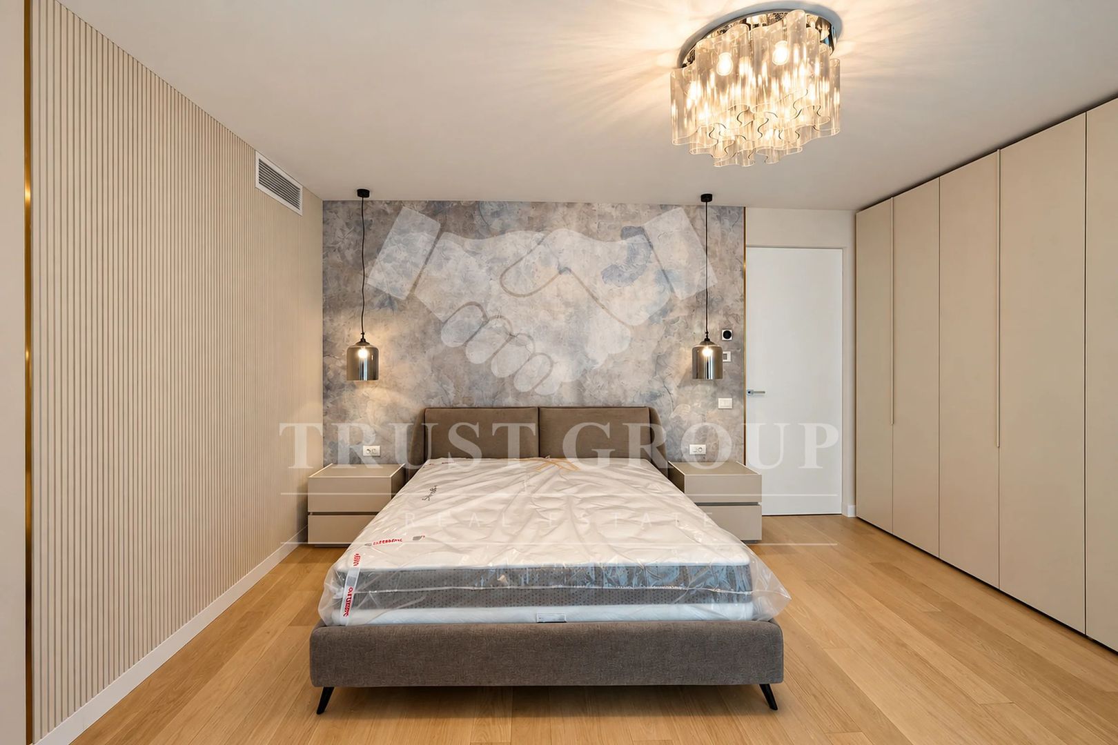 Apartament 4 camere Aviatorilor | Curte 132mp - Poză 12