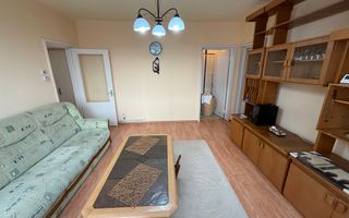 Apartament 3 camere 60 mp etaj 2 - Campina ,langa OMV - Poză 2