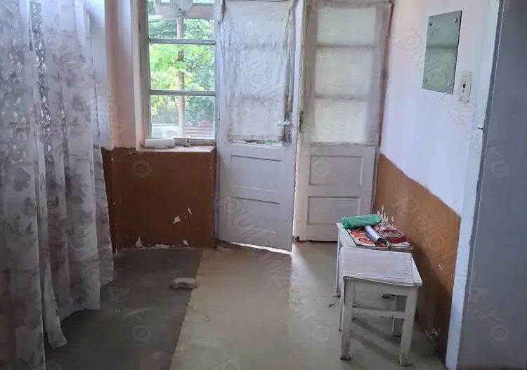 BRASADAS vinde casa individuala 2 cam Aurel Vlaicu. - Poză 5