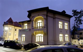 Vila interbelica de vanzare- inchiriata Ambasada - Poză 7