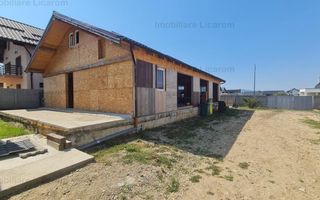 Proprietate in Cristian cu trei constructii+o fundatie,450000euro - Poză 8