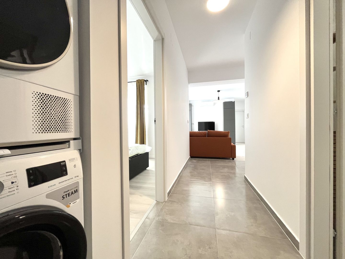 Apartament 3 camere, prima închiriere, primitor, Lipovei, lângă pădure - Poză 13